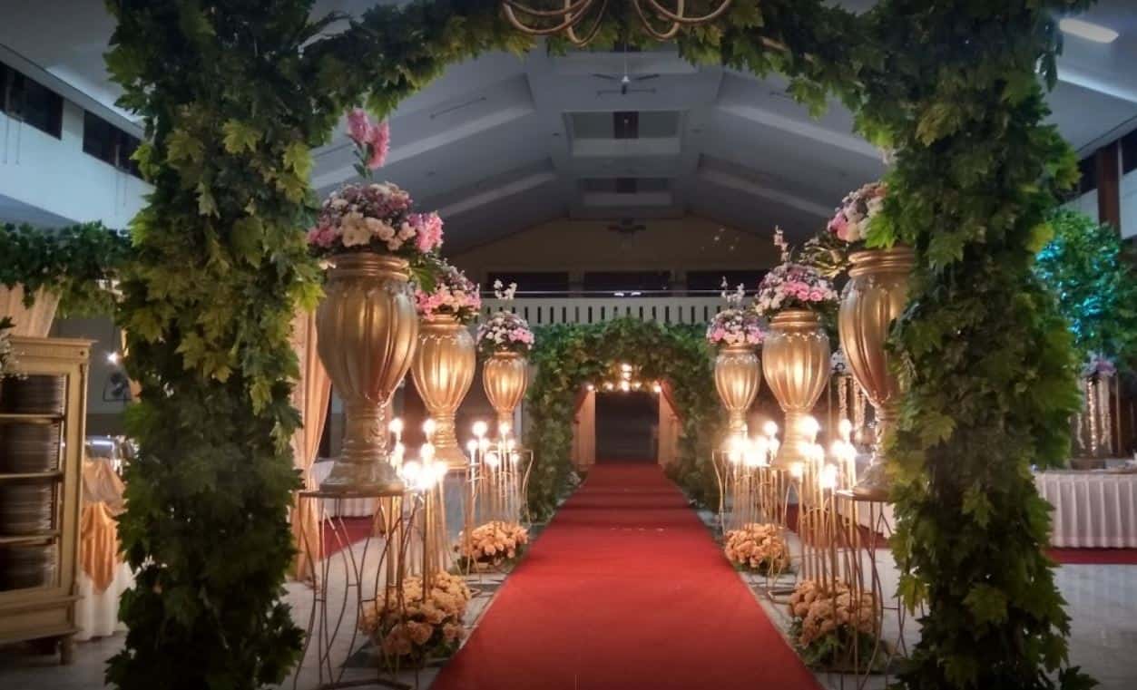 gedung sopo sulaksana, 1. Peta Park, 2. Bandung Convention Center, 3. Sudirman Grand Ballroom, 4. Graha Manggala Siliwangi, 5. Gedung Balai Sartika, 6. Bale Asri Pusdai, 7. Bumi Samami, 8. SESKOAD Grand Ballroom, 9. Mepro Hall, 10. Graha Batununggal Indah, 11. Istana Kana Kawaluyaan, 12. Graha Emerald, 13. Puri Suryalaya Wedding House, 14. Gedung Sopo Sulaksana, 15. Gedung Kologdam Bandung, 16. Istana Muara