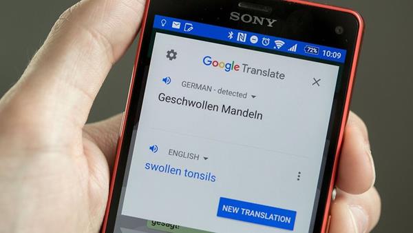 google translate, Dapatkan Tiket dengan Harga Murah, Tidak Perlu Repot Mengurus Visa, Pandai Mencari Hotel Murah, Jalan-Jalan dengan Transportasi Umum, Cermati Makanan yang Anda Pilih, Kunjungi Tempat Wisata Gratis Di Hong Kong, Singgah Di Shenzhen, Bersenang-senang Di Macau, Install Kamus Di Smartphone, Belanja Ekonomis Saat Berada Di Hong Kong
