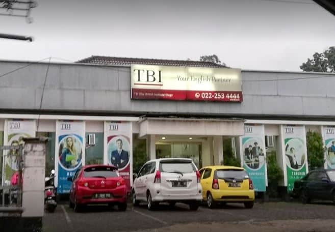 TBI, 1. EF - English First, 2. The British Institute, 3. Harvard &amp; Cinderella, 4. Wall Street English, 5. LB LIA Bandung, 6. WE English – Kampung Inggris Bandung, 7. Ciumbuleuit Language Center, 8. BLCI Language Center, 9. English Cafe Bandung, 10. Kampoeng English Course