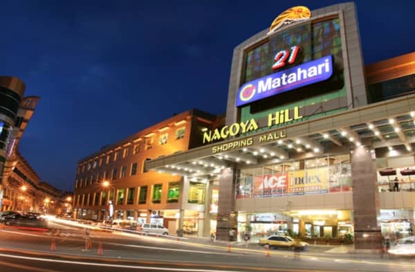 Nagoya Hill, 1. Nagoya Hill, 2. Lucky Plaza, 3. Panbil Mall, 4. Batam City Square, 5. Mall Top 100 Batuaji, 6. Mega Mall Batam Centre, 7. Kepri Mall, 8. Pasar Pagi Jodoh, 9. Diamond City Mall, 10. Pasar Aviari