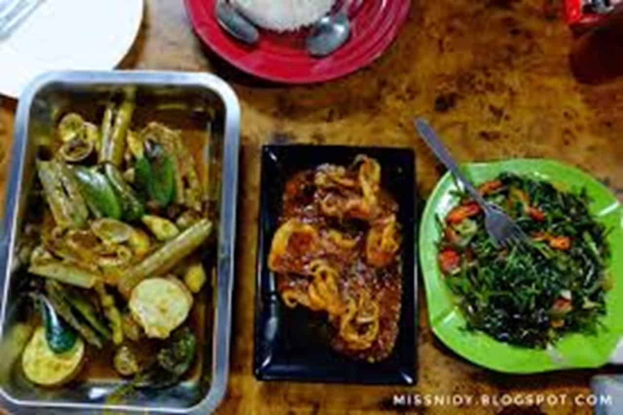Ma'Kerang, 1. HDL 293 Seafood , 2. Parit 9 Seafood, 3. Raja Rasa, Sundanese & Sea Food Restaurant, 4. Seafood Kiloan Bang Bopak, 5. Seafood Mas Gondrong, 6. Vitamin Sea, 7. Warung Celup, 8. Lautan Merah Seafood, 9. Ikan Bakar Nelayan Makassar, 10. Dancing Crab, 11. Kepiting Chef Epi, 12. Ma'Kerang, 13. Kampung Miun 512, 14. Captain's Seafood, 15. Fish Wow Chicken