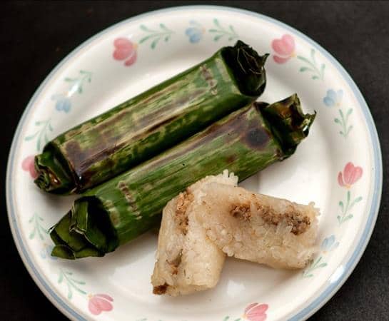gogos ikan, 1. Sop Saudara, 2. Pallumara, 3. Kapurung, 4. Juku Pallu Ce’la, 5. Mie Titi, 6. Pallubasa, 7. Buras, 8. Gogos, 9. Pisang Epe, 10. Putu Cangkir