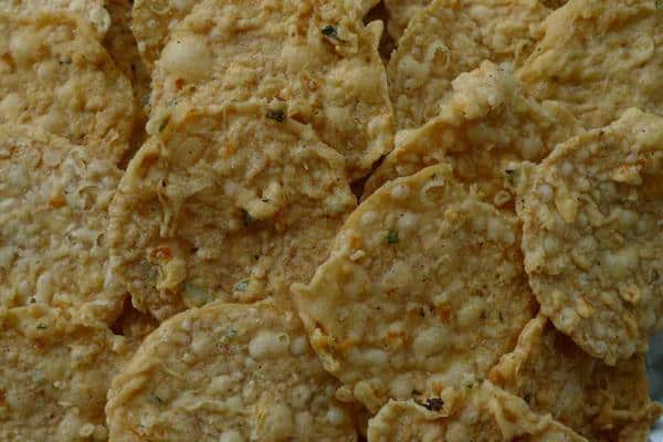Keripik Tempe, 1. Keripik Apel, 2. Malang Strudel, 3. Pia Mangkok, 4. Keripik Ceker, 5. Keripik Tempe, 6. Bakpao Telo, 7. Bakpao Sayang, 8. Ledre Pisang Bangka, 9. Kaos Soak Ngalam, 10. Keramik Dinoyo