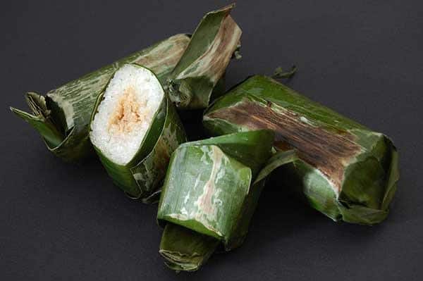 Lemper Bakar, 1. Bakpia Pathok, 2. Jadah Tempe, 3. Lemper Bakar, 4. Semar Mendem, 5. Meniran, 6. Kue Kipo, 7. Sate Angkringan, 8. Jadah Manten, 9. Lupis, 10. Keripik Paru