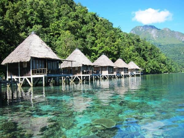 pulau cantik ora, 1. Pulau Ora dan Pantai Ora, 2. Pulau Osi dan Pulau Marsegu, 3. Pulau Nusa Pombo, 4. Pulau Tumaho, 5. Pulau Banda/Bandanaira, 6. Pulau Bair, 7. Pulau Saparua, 8. Pulau Waha, 9. Pulau Molana, 10. Pulau Morotai