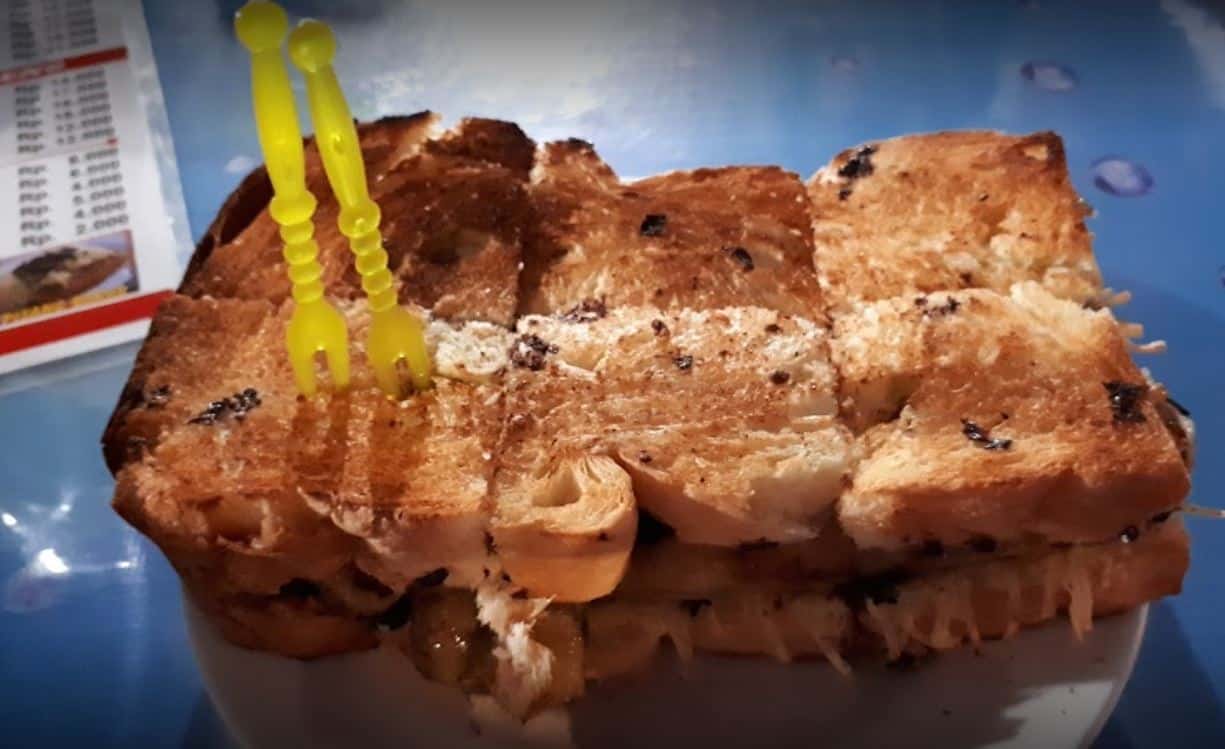 ROTI BAKAR EDDY BLOK M, 1. Wisata Malam Kota Tua Fatahillah, 2. Taman Suropati, 3. Lucy In The Sky, 4. Lucky Cat Coffee & Kitchen, 5. Jet Ski Café, 6. La Biere Restaurant & Beer House, 7. Starbucks Skyline Building Thamrin, 8. Waha Kitchen, 9. Roti Bakar Eddy, 10. Taman Ayodya