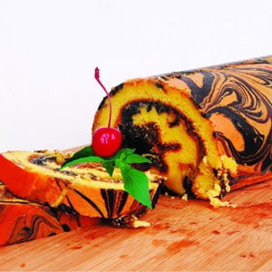 Viz Cake, 1. Kaos Khas Pekanbaru, 2. Batik Corak Riau, 3. Kacang Pukul Bagansiapiapi, 4. Bolu Kemojo, 5. Viz Cake, 6. Gantungan Kunci Pekanbaru, 7. Keripik Nanas, 8. Dodol Kedondong, 9. Lempuk Durian, 10. Lopek Bugi, 11. Pancake Durian, 12. Salai Ikan Patin, 13. Kue Bangkit, 14. Kerupuk Ikan Tengiri, 15. Pastel Ikan Patin