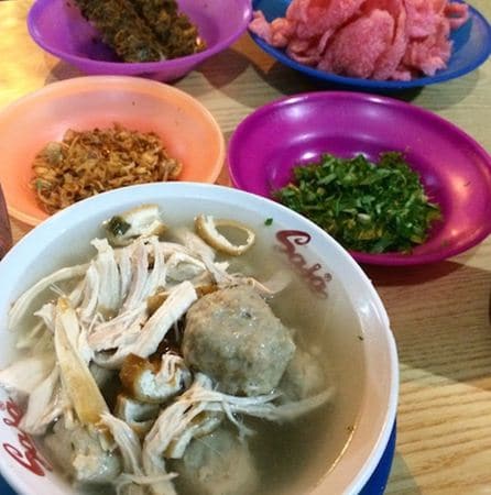 Bakso Mas Sabar, 1. Bakso Arema, 2. Bakso Amat, 3. Bakso Binaria, 4. Bakso Anjar Family, 5. Bakso Mas Sabar, 6. Bakso Mataram Pondok Madukoro, 7. Bakso Methodist H. Siran, 8. Bakso Pak Dhe, 9. Bakso Putri Pajak Petisah, 10. Bakso Lebong