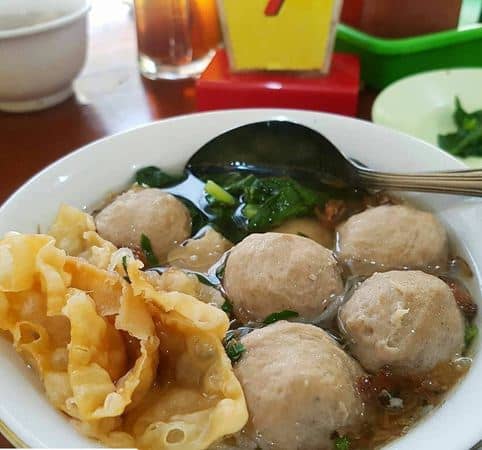 Bakso Alex 2, 1. Bakso Titoti, 2. Bakso Alex, 3. Bakso Kadipolo, 4. Bakso Remaja, 5. Bakso Pak Ruk, 6. Bakso Mblenger, 7. Bakso Urat Pak Samiyo, 8. Bakso Kalilarangan, 9. Bakso Patung Kuda, 10. Bakso Rusuk Palur