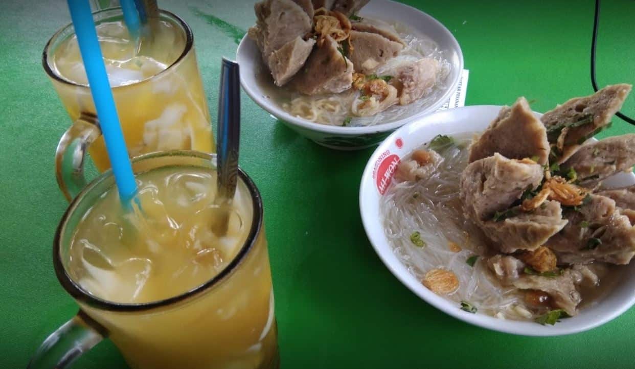 bakso mukidi bintara, 1. Bakso Rusuk Joss, 2. Bakso Mukidi Bintara, 3. Bakso Kemon, 4. Bakso Lapangan Tembak, 5. Bakso Titoti Wonogiri, 6. Bakso & Mie Ayam H. Yatmin, 7. Bakso Sahabat, 8. Bakso Janda Ma' Idah, 9. Pondok Bakso Super & Mie Ayam, 10. Bakso Bakwan Malang Cak Su Kumis