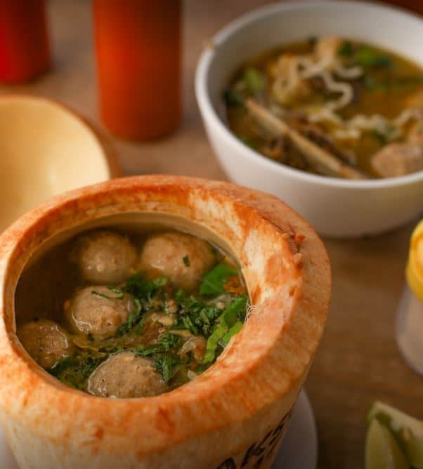bakso kemon, 1. Bakso Rusuk Joss, 2. Bakso Mukidi Bintara, 3. Bakso Kemon, 4. Bakso Lapangan Tembak, 5. Bakso Titoti Wonogiri, 6. Bakso & Mie Ayam H. Yatmin, 7. Bakso Sahabat, 8. Bakso Janda Ma' Idah, 9. Pondok Bakso Super & Mie Ayam, 10. Bakso Bakwan Malang Cak Su Kumis