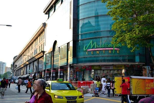 Mustafa Centre, 1. Lucky Plaza, 2. Bugis Street, 3. Mustafa Centre, 4. Takashimaya, 5. Chinatown, 6. *SCAPE, 7. Sungei Road Thieve’s Market, 8. Far East Plaza, 9. Little India, 10. Bugis Junction