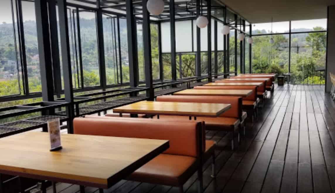 LAWANGWANGI CREATIVE SPACE, 1. Cocorico Café and Resto, 2. Wiki Koffie, 3. Lawangwangi Creative Space, 4. Sierra Cafe & Lounge, 5. Congo Cafe, 6. Sudirman Street Day & Night Market, 7. Cafe Madtari, 8. Caringin Tilu, 9. Punclut, 10. Warunk Upnormal