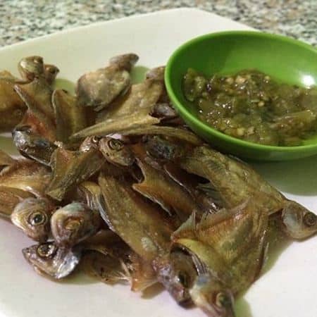 Iwak Karing Sapat, 1. Soto Banjar, 2. Patin Baubar, 3. Nasi Kuning Banjar, 4. Mandai, 5. Gangan Paliat, 6. Ketupat Kandangan, 7. Iwak Karing Sapat, 8. Nasi Itik Gambut, 9. Sate Tulang, 10. Lontong Orari