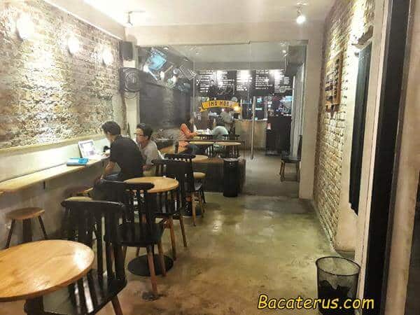 suasana ima mobs, Asal Mula Sandwich, Sandwich di IMA MOBS, Menu IMA MOBS, Suasana di IMA MOBS, Lokasi IMA MOBS