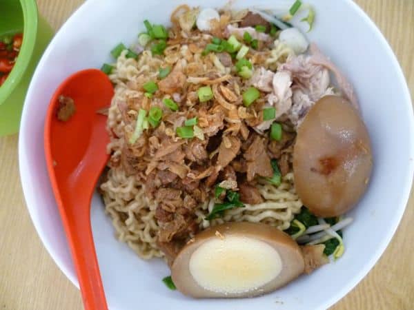 Mie Bangka, 1. Lakse, 2. Sup Gangan, 3. Sambalingkung, 4. Rusip, 5. Mie Koba, 6. Pantiauw, 7. Berego, 8. Kericu, 9. Lempok Cempedak, 10. Mie Bangka