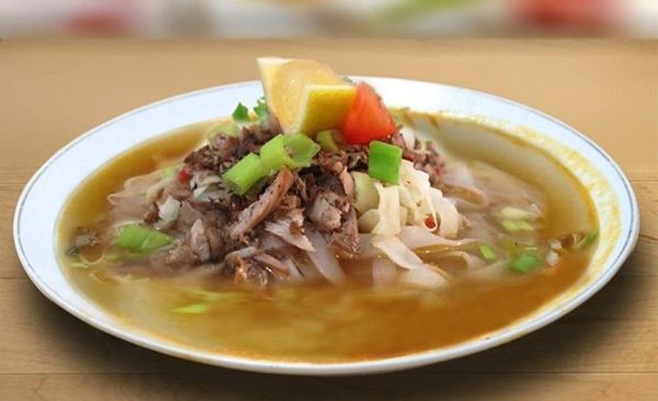 Pantiauw, 1. Lakse, 2. Sup Gangan, 3. Sambalingkung, 4. Rusip, 5. Mie Koba, 6. Pantiauw, 7. Berego, 8. Kericu, 9. Lempok Cempedak, 10. Mie Bangka