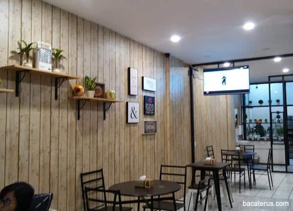Interior Sushi SBA