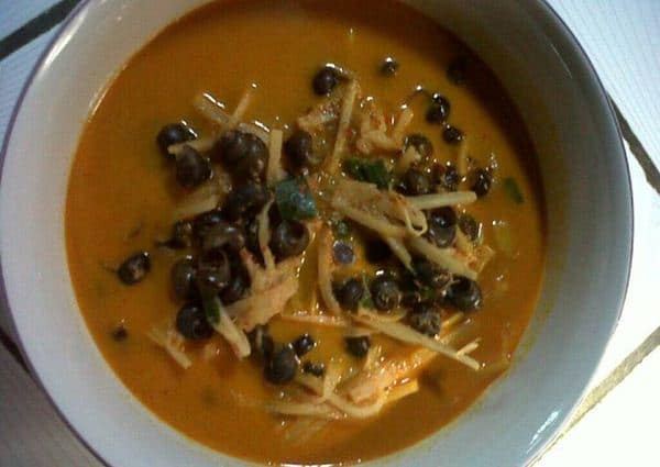 Rebung Asam Undak Liling, 1. Gulai Kemba’ang, 2. Bagar Hiu, 3. Pendap, 4. Lepek Binti, 5. Kue tat, 7. Rebung Asam Undak Liling, 8. Manisan Terong, 9. Bolu Koja, 10. Tempoyak