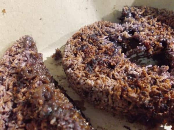 Kue Dange, 1. Coto Makassar, 2. Jalangkote, 3. Sop Konro, 4. Nasu Palekko, 5. Pisang Epe, 6. Kapurung, 7. Buras, 8. Mie Titi, 9. Gogoso, 10. Sokko (Songkolo), 11. Putu Cangkiri, 12. Baje Canggoreng, 13. Kue Dange, 14. Doko-Doko Cangkuling, 15. Cucuru