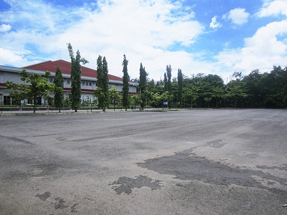 Jogja Expo Center, 1. Stadion Maguwoharjo, 2. Kawasan Gedung Grha Sabha Pramana UGM, 3. Stadion Sultan Agung, 4. Embung Tambakboyo, 5. Lapangan Denggung Sleman, 6. Alun-alun Kidul Yogyakarta, 7. Alun-alun Lor Yogyakarta, 8. Stadion Mandala Krida, 9. Jogging Track Jatisarono, 10. Jogja Expo Center