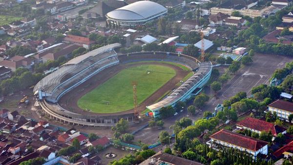 Stadion Mandala Krida, 1. Stadion Maguwoharjo, 2. Kawasan Gedung Grha Sabha Pramana UGM, 3. Stadion Sultan Agung, 4. Embung Tambakboyo, 5. Lapangan Denggung Sleman, 6. Alun-alun Kidul Yogyakarta, 7. Alun-alun Lor Yogyakarta, 8. Stadion Mandala Krida, 9. Jogging Track Jatisarono, 10. Jogja Expo Center