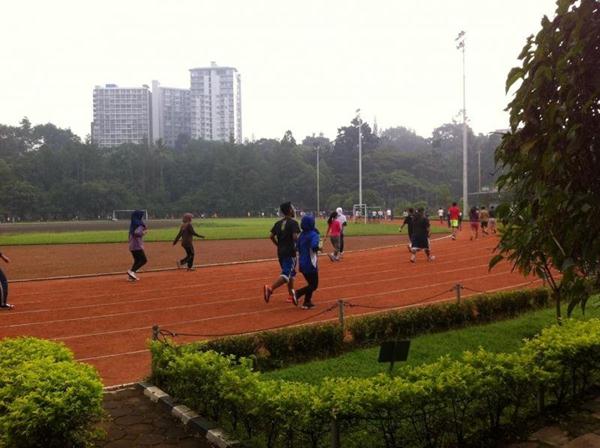 Saraga Sarana Olahraga Ganesha, 1. Lapangan Gasibu, 2. GOR Saparua, 3. Saraga (Sarana Olahraga Ganesha), 4. GOR Pajajaran, 5. Stadion UPI (Universitas Pendidikan Indonesia), 6. Kiara Artha Park, 7. Lapangan Tegalega, 8. Kawasan Kota Baru Parahyangan, 9. Stadion GBLA (Gelora Bandung Lautan Api), 10. Stadion Siliwangi, 11. Stadion Si Jalak Harupat