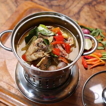 Pindang Koyong, 1. Rujak Soto, 2. Sayur dan Sambal Lucu, 3. Pecel Pitik, 4. Pindang Koyong, 5. Sego Tempong, 6. Sego Cawuk, 7. Jangan Uyah Asem, 8. Bagiak, 9. Kue Klemben, 10. Ladrang