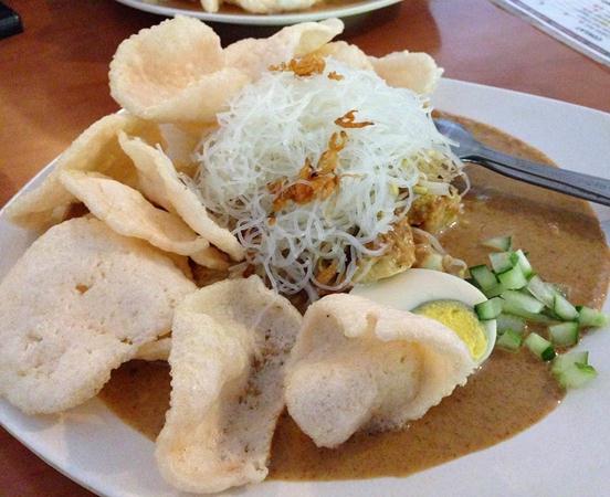 Ketoprak Cisewu ketoprak di Bandung, 1. Ketoprak Mas Bro, 2. Empal Gentong & Ketoprak Cihapit, 3. Ketoprak Cirebon Surya, 4. Ketoprak Cisewu, 5. Ketoprak Kaki Lima, 6. Ketoprak Bandung, 7. Ketoprak Citra Rasa Mas Yono Cirebon, 8. Bubur Ayam & Ketoprak Aqeela, 9. Ketoprak Sabang Merauke, 10. Ketoprak Khas Cirebon Mas Don