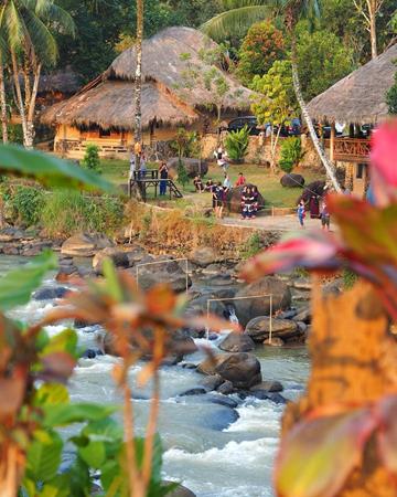1. Tanakita, 2. Batu Tapak Camping ground, 3. Caldera Resort, 4. Bravo Camp, 5. Situ Gunung, 6. Ground Camp Pondok Halimun, 7. Bukit Baros, 8. Calliandra Camping Ground, 9. Imah Tree Citatih, 10. Geopark Ciletuh