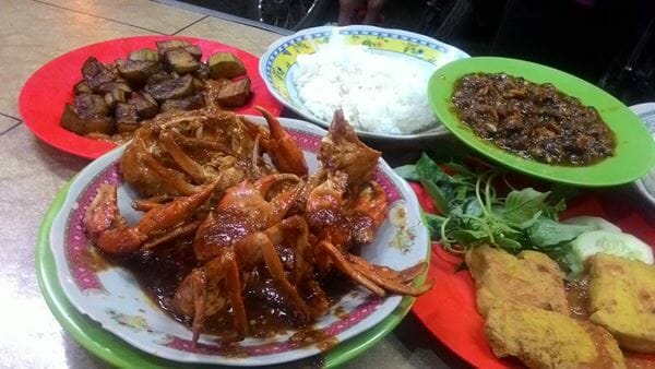Warung Lamongan Cak Rie, 1. Cak Tomo Seafood, 2. Warung Lamongan Cak Rie, 3. Sambel Lalapan Bang Husein, 4. Lalapan Cak Midi, 5. Warung Lalapan Galunggung Anggraini (d/h Mbak Evi), 6. Lalapan Bengkel, 7. Sambal Lalapan Cak Bejo, 8. Lalapan Belut Fresh Kalpataru, 9. Seafood & Lalapan Juara 1 Cak Khoirus, 10. Lalapan Cak Pri
