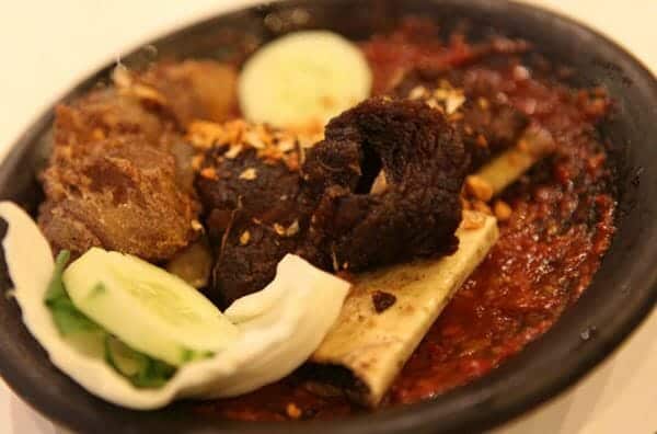 Warung Leko, 1. Penyetan Bang Ali, 2. Depot Ai Doho, 3. Sego Sambel Mbak Noer, 4. Depot Gito, 5. Warung Bu Kris, 6. Spesial Belut Surabaya H. Poer, 7. Padin Bu Dewi Achmad, 8. Warung Leko, 9. Pecel Lele Cak Di Nganjuk