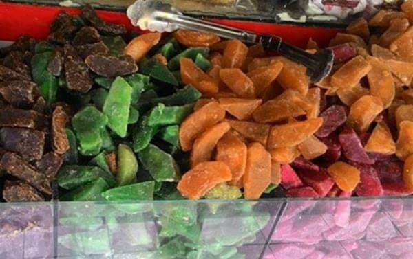 Kalua_jeruk_khas_ciwidey, 1. Galendo, 3. Keripik Pisang, 4. Abon Sapi, 5. Dendeng Sapi, 6. Kalua Jeruk, 7. Jawadah Takir