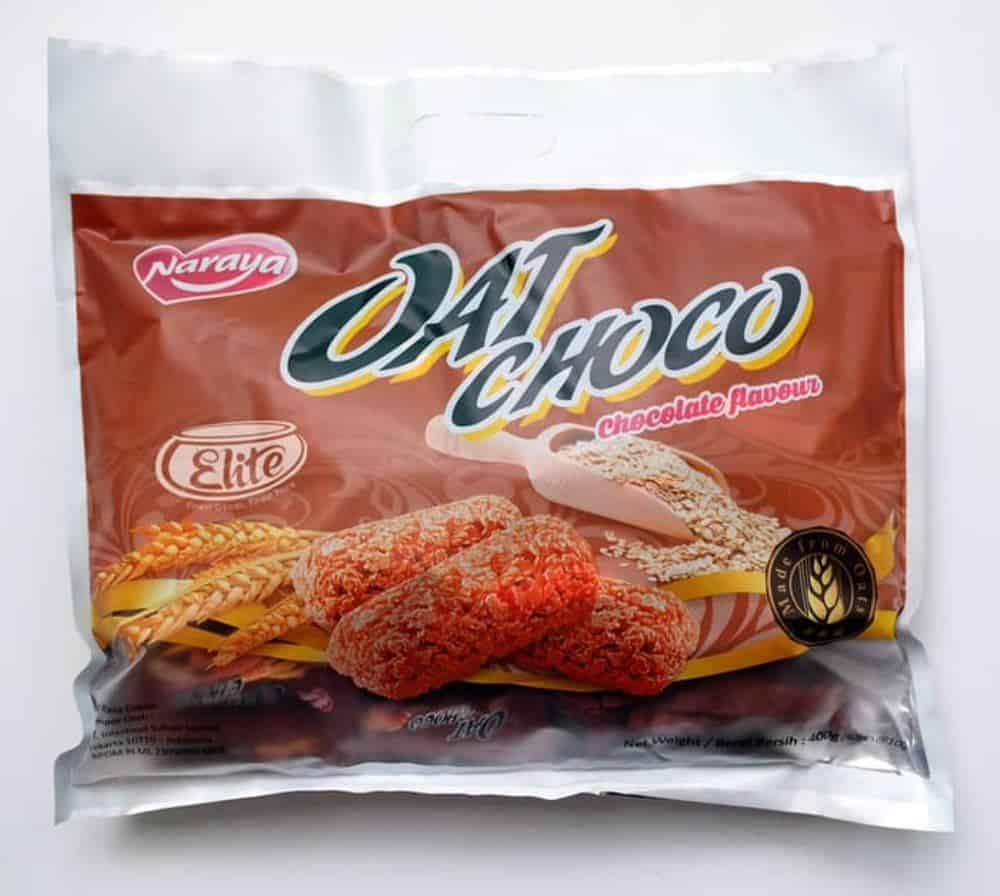 Naraya Oat Choco, 1. Cokelat Beryl’s, 2. Naraya Oat Choco, 3. Rocky Choco, 4. Lot 100 Sour+, 5. Roti John, 6. Keropok Lekor