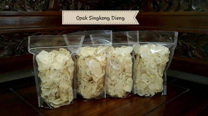 Opak Singkong Dieng, 1. Sagon, 2. Manisan Carica, 3. Opak Singkong Dieng Wonosobo, 4. Purwaceng, 5. Dendeng Gepuk, 6. Terong Belanda, 7. Kacang Dieng, 8. Mi Ongklok