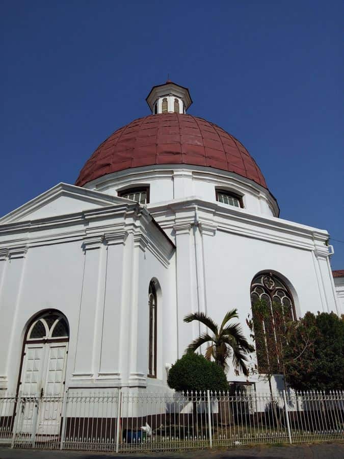 Gereja Blenduk, 1. Masjid Kauman Semarang, 2. Lawang Sewu, 3. Kantor Pos Besar Semarang, 4. Kota Lama Semarang, 5. Klenteng Sam Poo Kong, 6. Gereja Blenduk, 7. Gedung Kesenian Sobokartti, 8. Gedung Marba, 9. Gedung Marabunta, 10. Masjid Layur Semarang