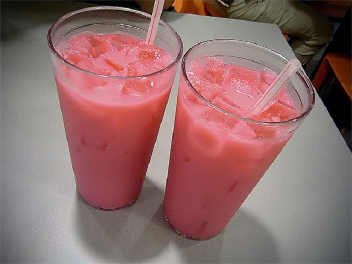 Sirap Bandung, 1. Air Mata Kucing, 2. Ais Teh Tarik, 3. Chendul Penang, 4. Air Batu Campur (ABC), 5. Ais Kepal Milo, 6. Sirap Bandung, 7. Pop The Soda