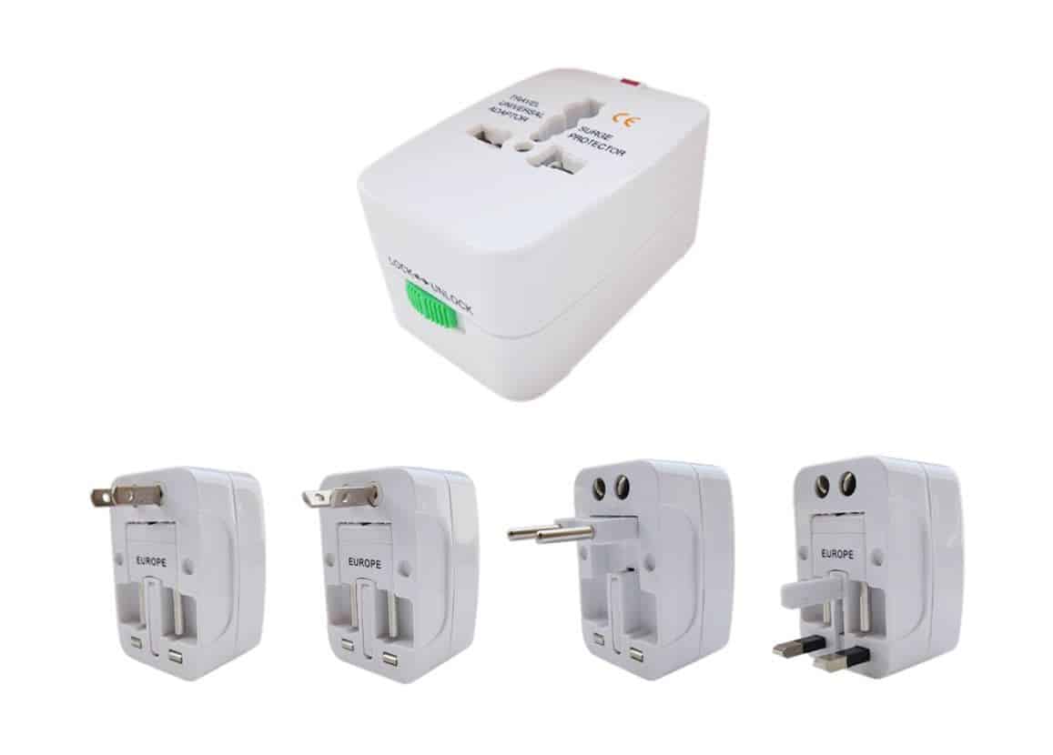 Universal Travel Adaptor, 1. Paspor, 2. Dokumen Penting, 3. Uang Yen dan Alat Pembayaran, 4. Pakaian Sesuai Musim, 5. Makanan Instan, 6. Universal Travel Adaptor, 7. Obat-obatan Pribadi, 8. Peralatan Ibadah