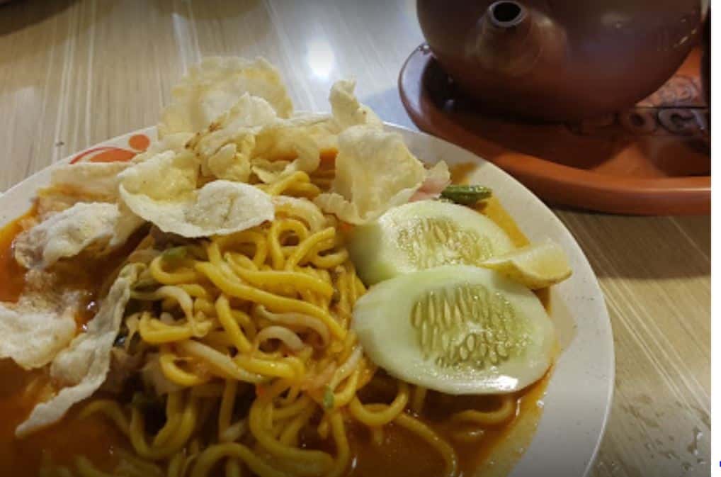 mie aceh ayah, 1. Kedai Aceh Cie Rasa Loom, 2. Waroeng Atjeh, 3. Dapur Aceh Bang Faisal, 4. Jamboe Aceh, 5. Mie Aceh Sigli Jaya, 6. Mie Aceh Ayah, 7. Kedai Aceh Peukan Biluy, 8. Kedai Mie Kopi Aceh, 9. Waroeng Aceh Armed, 10. Mie Aceh Seulawah