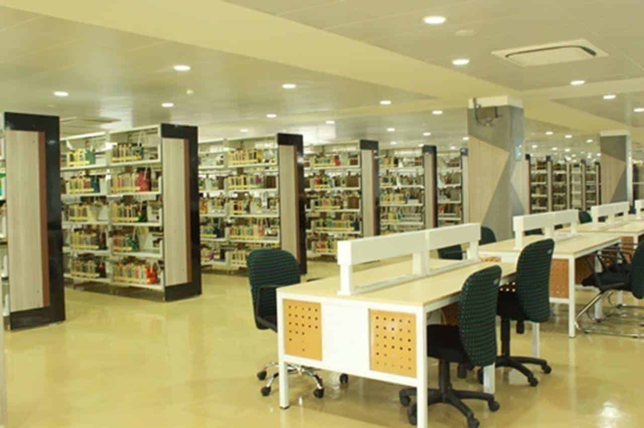 Perpustakaan Pusat ITB, 1. Dinas Perpustakaan dan Kearsipan Kota Bandung, 2. Dinas Perpustakaan dan Kearsipan Provinsi Jawa Barat, 3. Perpustakaan Gasibu Jawa Barat, 4. Pitimoss Fun Library, 5. Microlibrary Bima, 6. Perpustakaan Pusat ITB/ Central Library, 7. Pustakalana Children's Library, 8. Perpustakaan Museum Asia Afrika, 9. Kineruku, 10. Tobucil &amp; Klabs