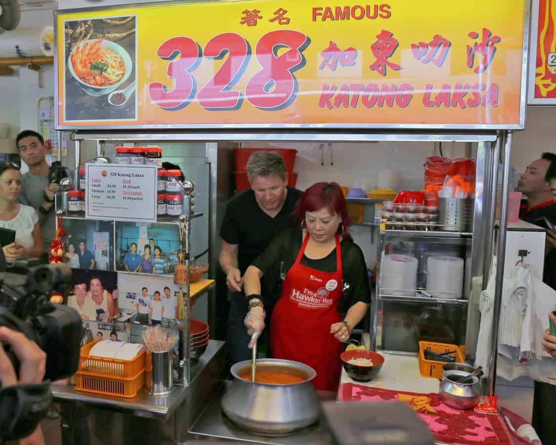 328 Katong Laksa, 1. Lau Pa Sat Festival Market, 2. Albert Center Bugis, 3. Staff Canteen Terminal 1, 4. Maxwell Food Centre, 5. 328 Katong Laksa
