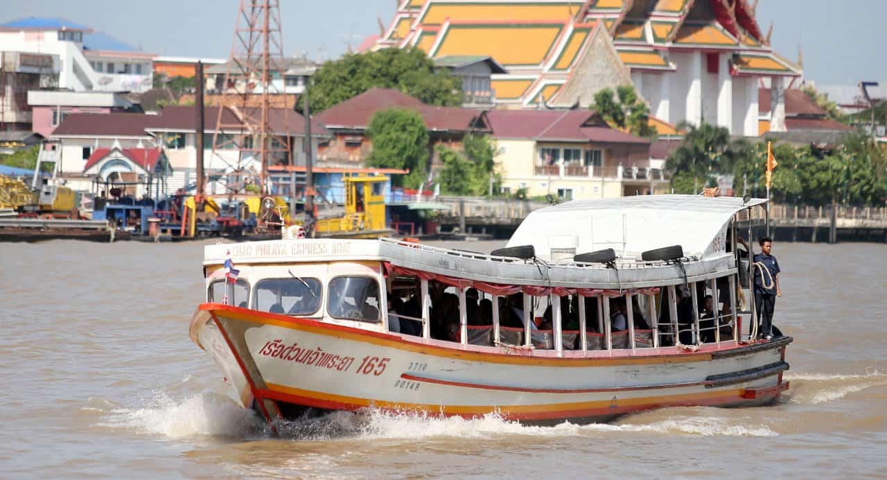 Chao Phraya Express Boat, 1. Airport Rail Link (ARL) Suvarnabhumi, 2. BTS (Sky Train), 5. Chao Phraya Boat, 6. Taksi, 7. Kereta Api, 8. Tuk Tuk, 9. Songthaew, 10. Grab