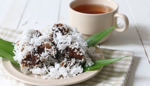 Kue Eurimoo, 1. Kue Lontar, 2. Kue Pia, 3. Kue Bagea, 4. Sagu Lempeng, 5. Martabak Sagu, 6. Kue Cantik-Manis, 7. Kue Eurimoo