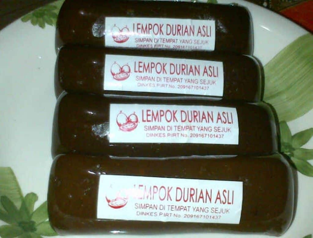 Lempok Durian, 1. Bingke, 2. Kerupuk Amplang, 3. Lempok Durian, 4. Kopi Sepok, 5. Olahan Lidah Buaya Buatan I Sun Vera