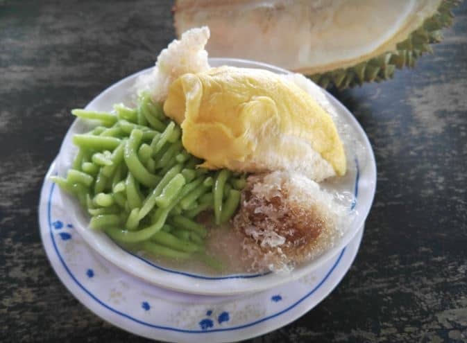 Pak Yeop Pulut Durian, 1. SK 6363 Durian Stall, 2. Durian Rumah Batu, 3. Durian Jalan Alor, 4. 1818 Durian Penang, 5. Chen Brothers Durian, 6.  Pak Yeop Pulut Durian, 7. Odeen Corner Durian Goreng, 8. Cendol Najlin &amp; Tamit's Corner, 9. Soon Huat Durian Market, 10. Donald's Durian
