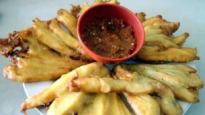 Pisang Goreng Sambal, 1. Cakalang Fufu, 2. Sambal Roa, 3. Dabu-Dabu, 4. Sambal Bakasang, 5. Nasi Kuning Saroja, 6. Perkedel Nike, 7. Kawok, 8. Paniki, 10. Pisang Goreng Sambal