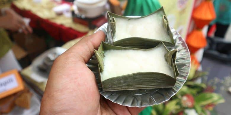 Popaco, 1. Tili Aya, 2. Apang Colo (Apangi), 3. Popolulu, 4. Karawo, 5. Kue Tobu’u, 6. Pia Saronde, 7. Lalampa, 8. Kue Cara Isi, 9. Popaco, 10. Sabongi