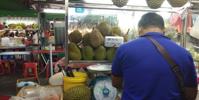 durian stall jalan alor, 1. SK 6363 Durian Stall, 2. Durian Rumah Batu, 3. Durian Jalan Alor, 4. 1818 Durian Penang, 5. Chen Brothers Durian, 6.  Pak Yeop Pulut Durian, 7. Odeen Corner Durian Goreng, 8. Cendol Najlin &amp; Tamit's Corner, 9. Soon Huat Durian Market, 10. Donald's Durian