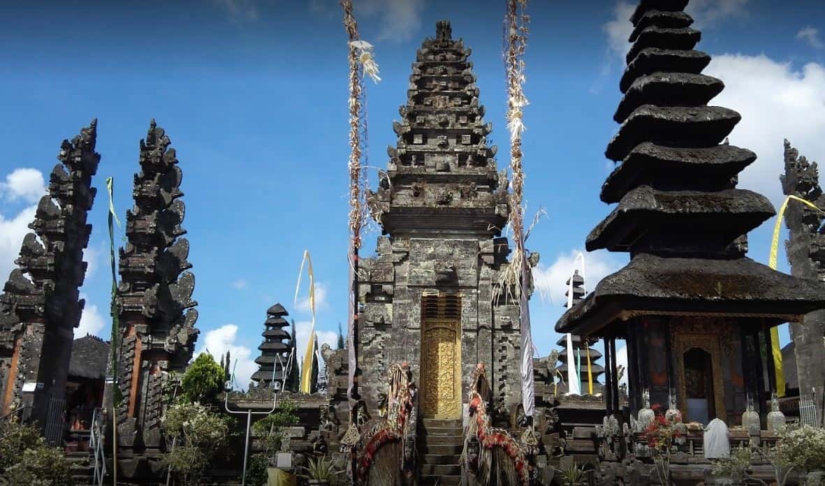tempat wisata di kintamani pura ulun danu batur, 1. Pura Ulun Danu Batur, 2. Pinggan Village, 3. Danau Batur, 4. Museum Geopark Batur, 5.Toya Devasya Hot Spring Wellness Resort, 6. Glagahlinggah, 7. Gunung Batur, 8. Pemandian Air Panas Tirta Usadha