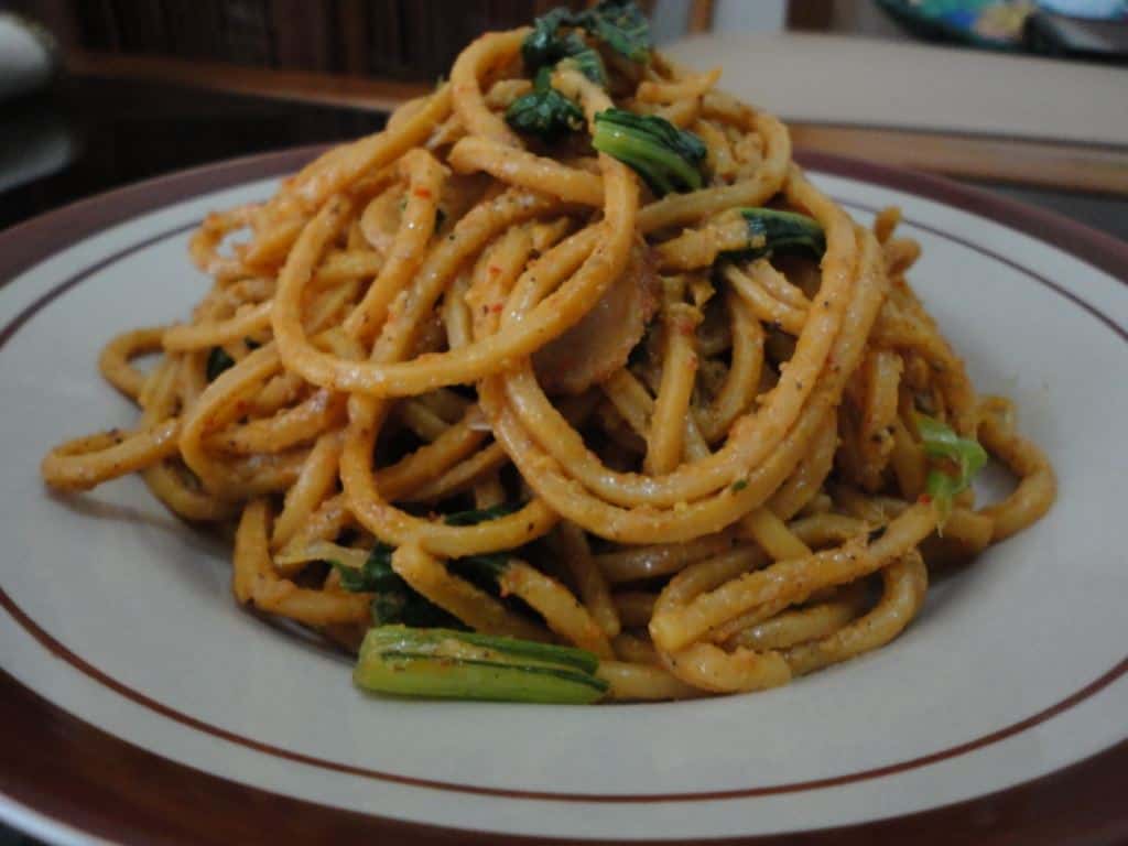 1. Lontong Medan, 2. Soto Medan, 3. Bihun Bebek, 4. Mi Gomak, 5. Kari Bihun Tabona, 6. Bakso Lembu, 7. Kwetiau Goreng Porsea, 8. Rujak Kolam, 9. Kolak Durian, 10. Es Krim Tip Top